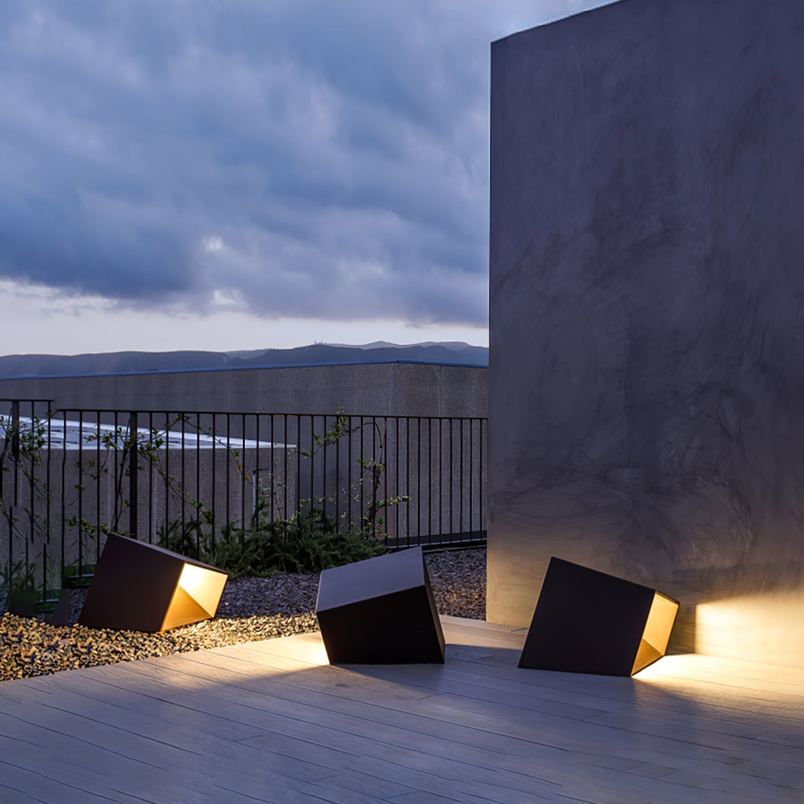 Evsore Unique Cube Garden Solar Outdoor Light