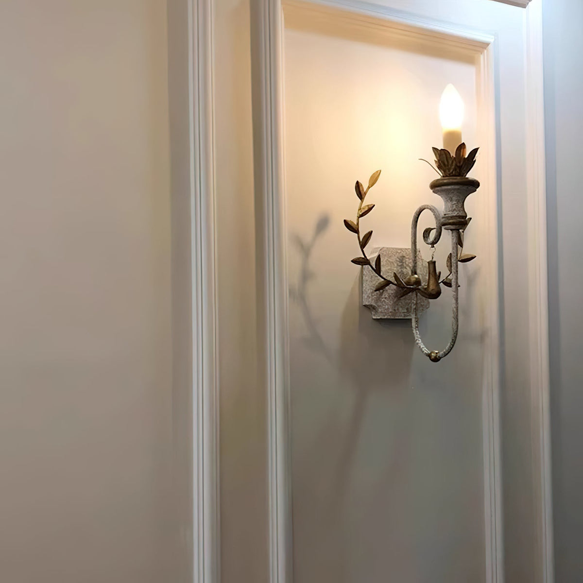 Opal Wooden Wall Lamp