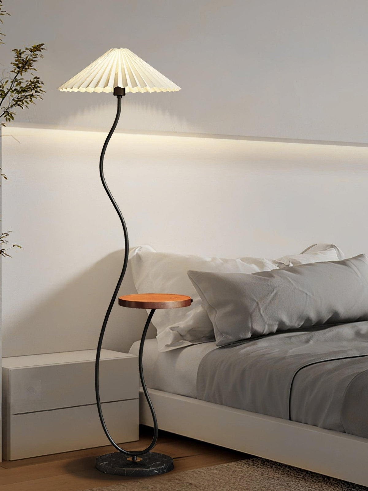 Ghel Minimalist Wood Floor Lamp