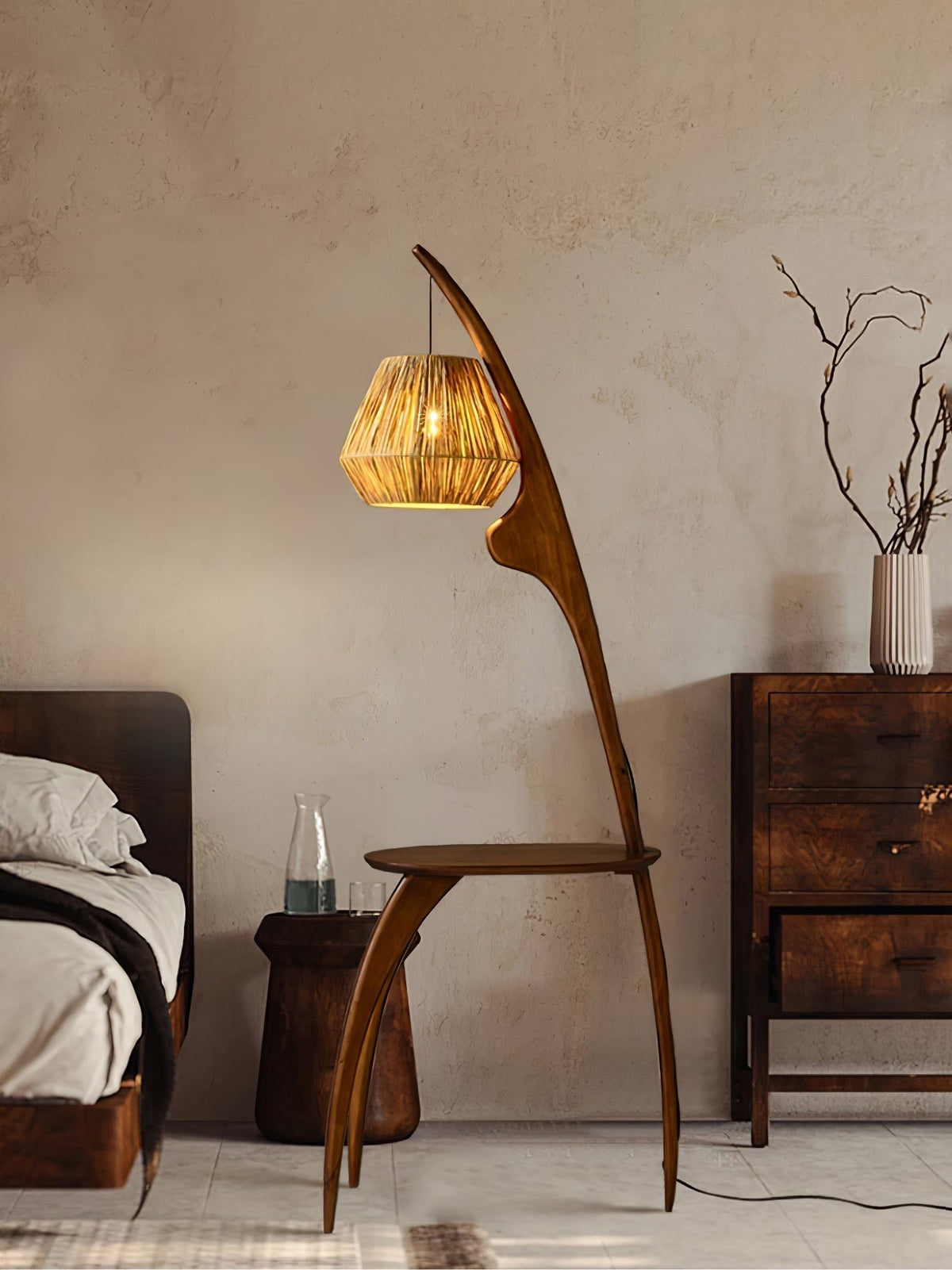 Selisora Curved Mantis Arm Floor Lamp
