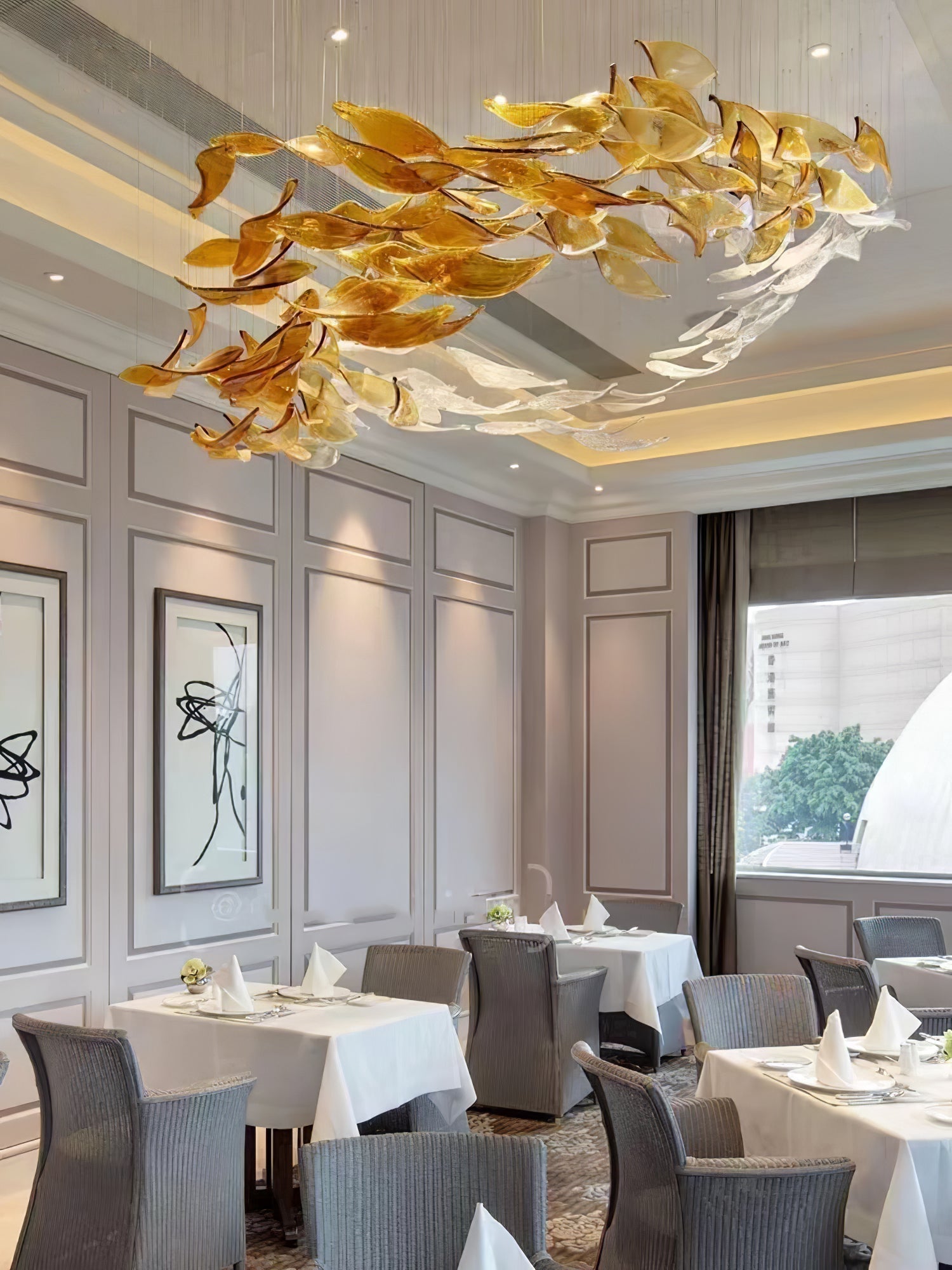 Vamararae Leaf Glass Cascade Chandelier