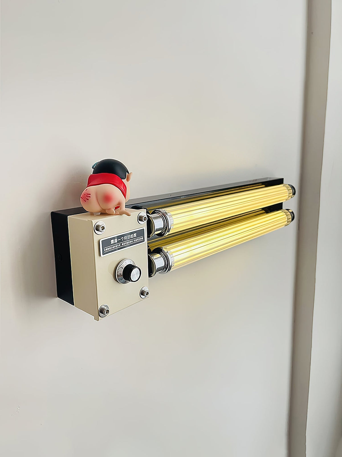 Renaneria Wall Lamp