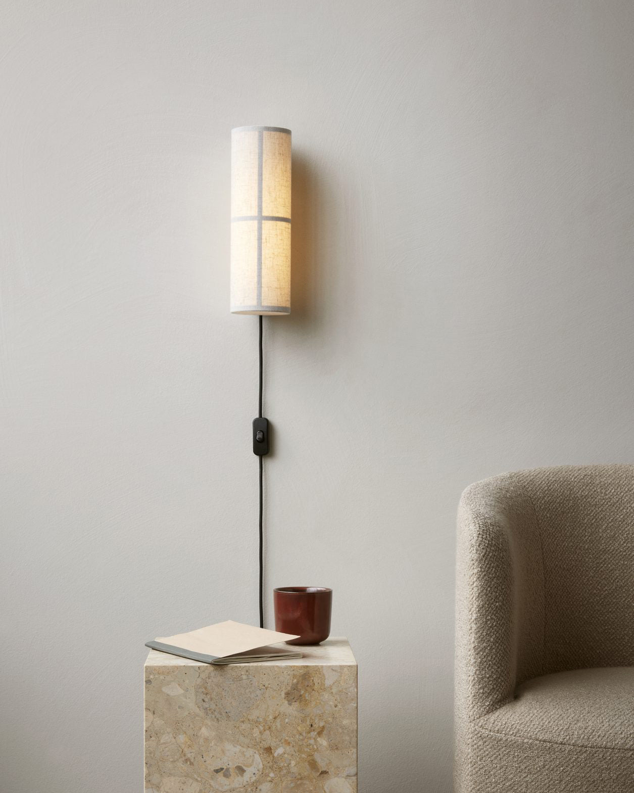 Seraniella Cylinder Nordic Art Plug-in Fabric Wall Lamp