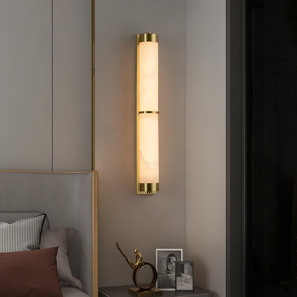 Albelise Minimalist Alabaster Wall Light