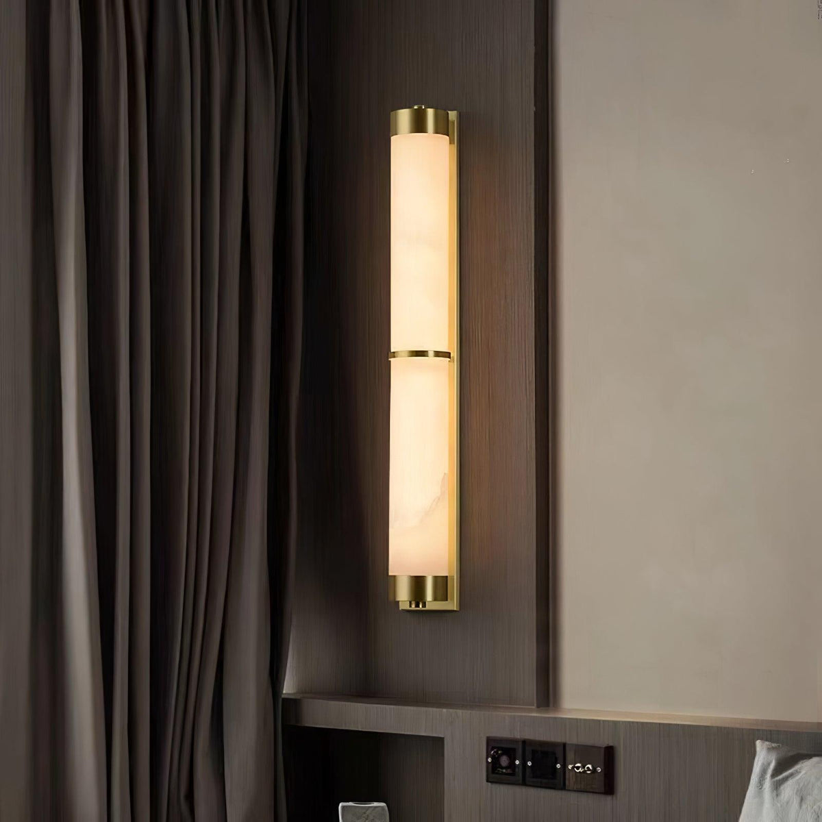 Albelise Minimalist Alabaster Wall Light