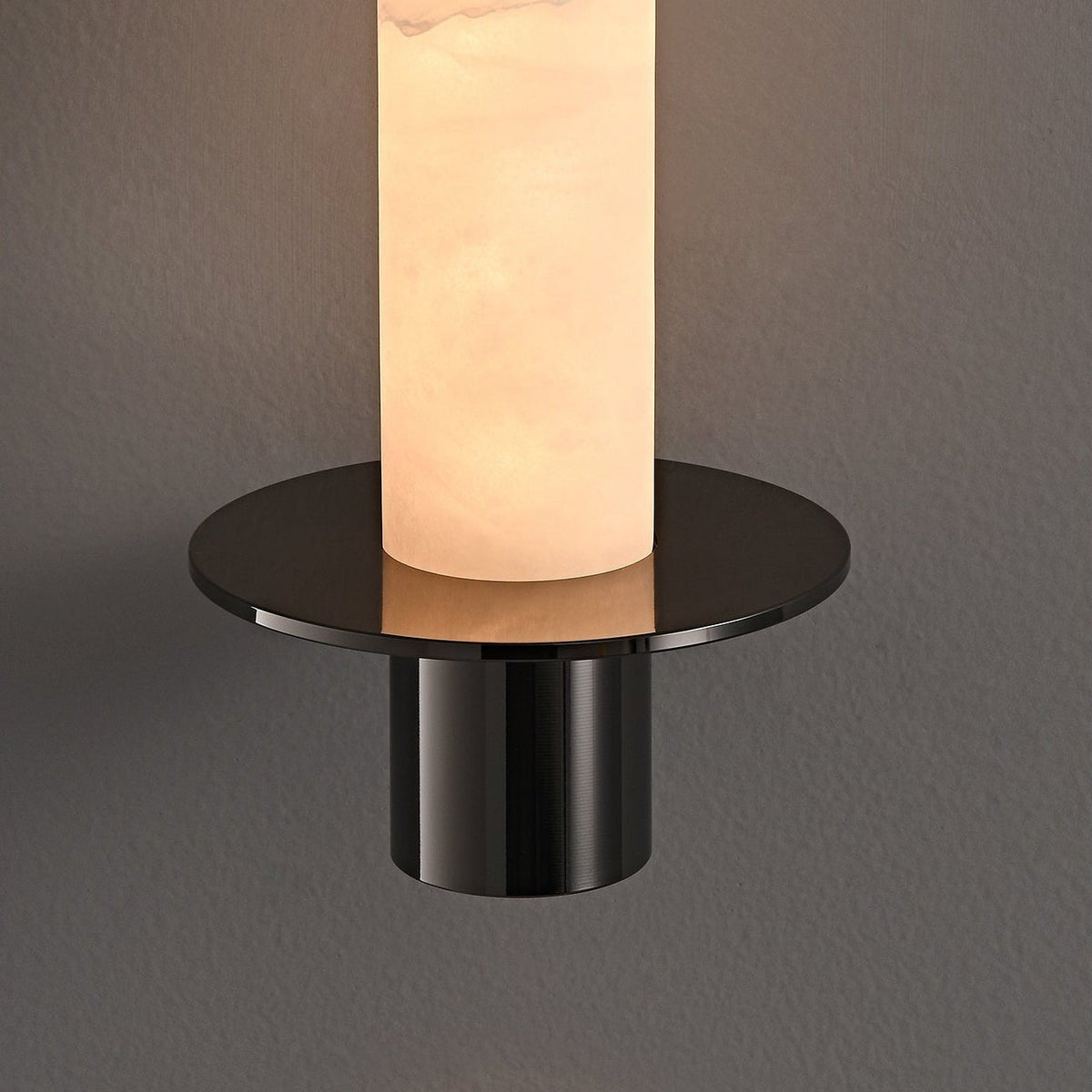 Eirenelia Slim Alabaster Cylindrical Pendant Lamp