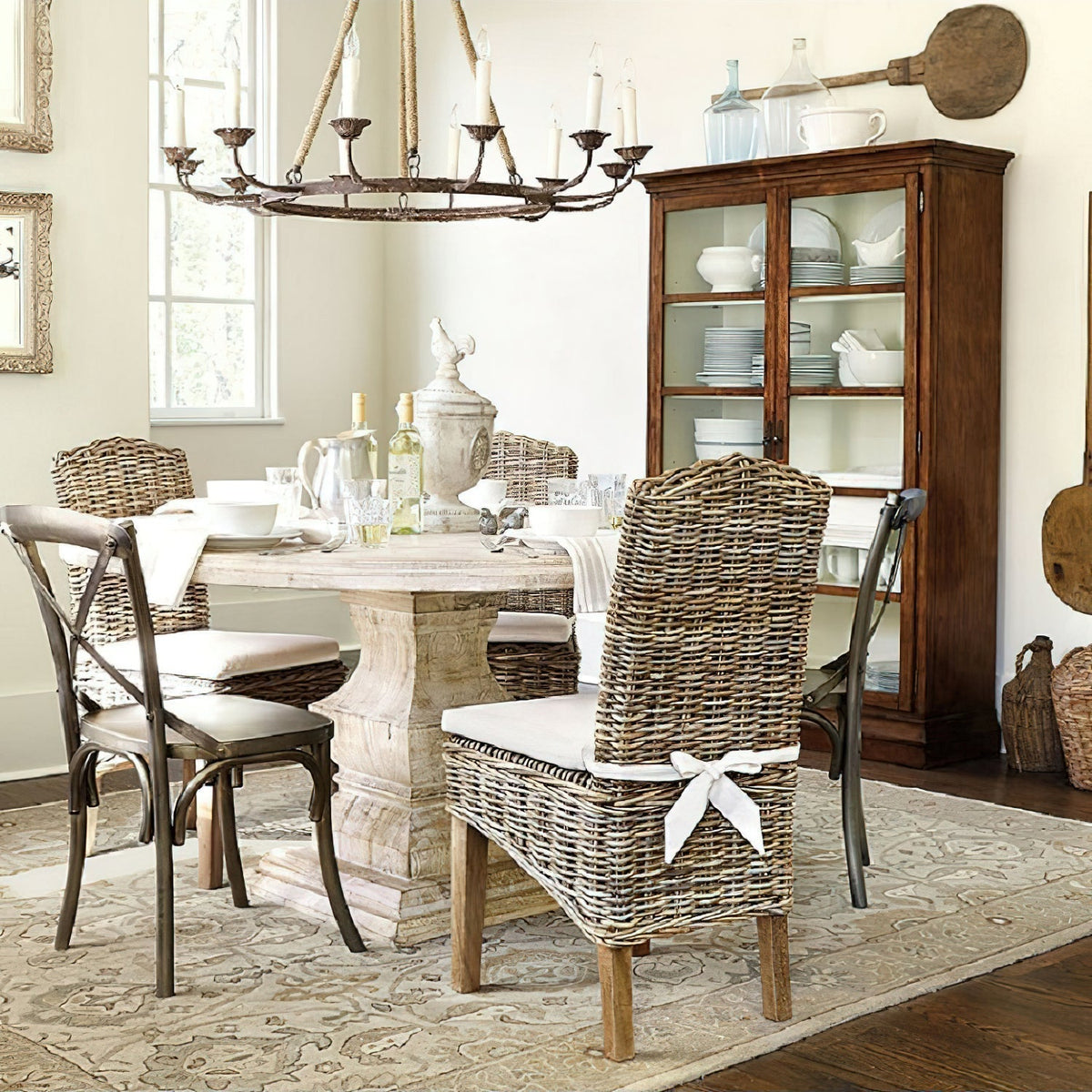Traver Chandelier