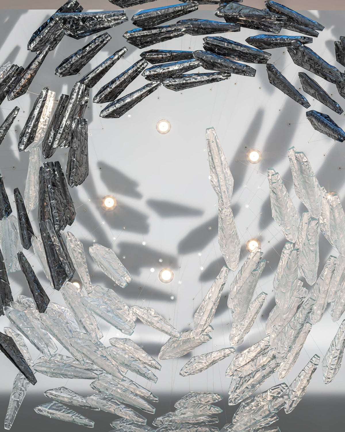 Nyvinia Glass Feather-Shape Chandelier