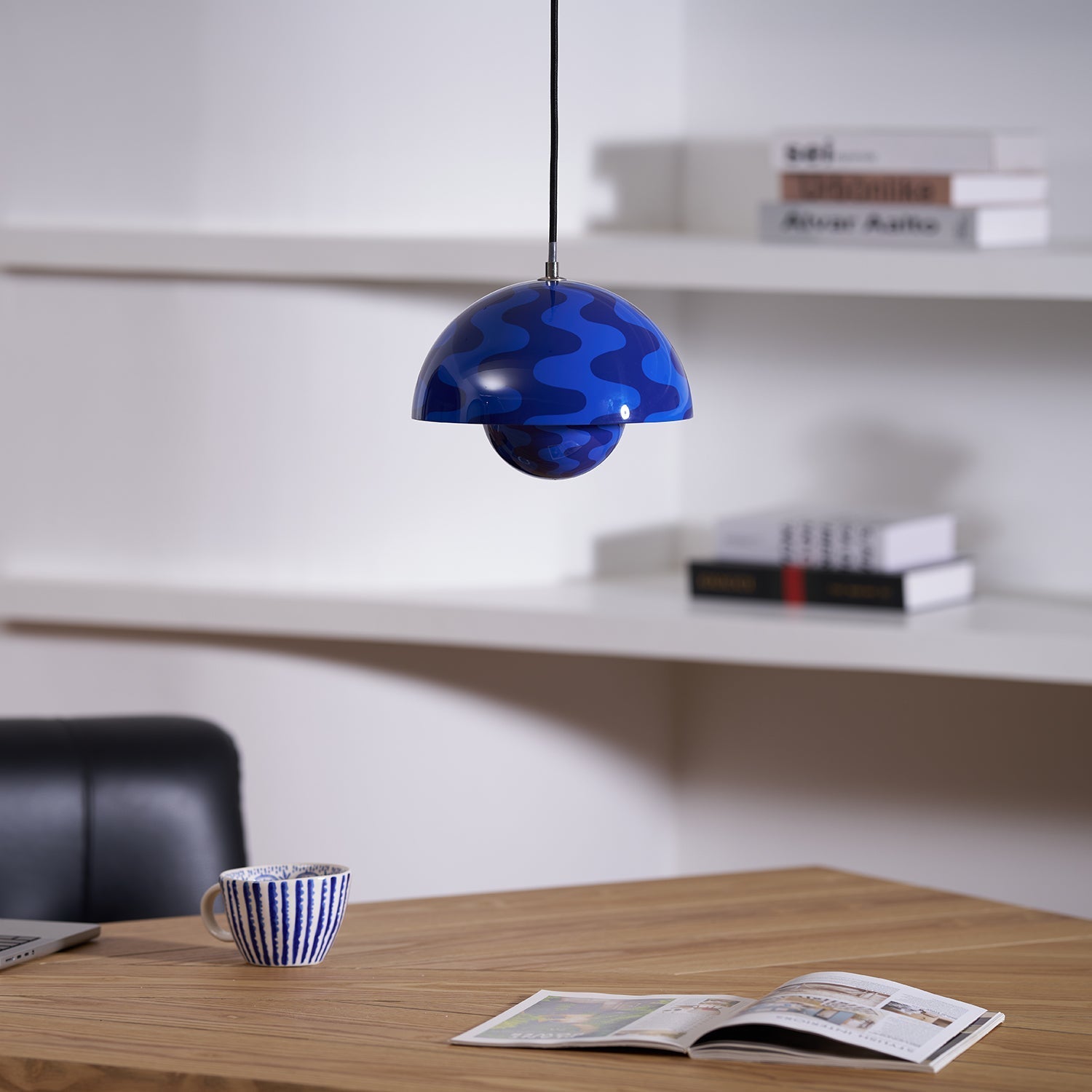 Flowerpot Pendant Lamp - Neutral Decor