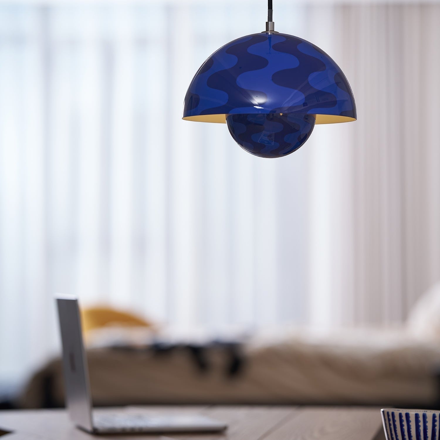 Flowerpot Pendant Lamp - Neutral Decor