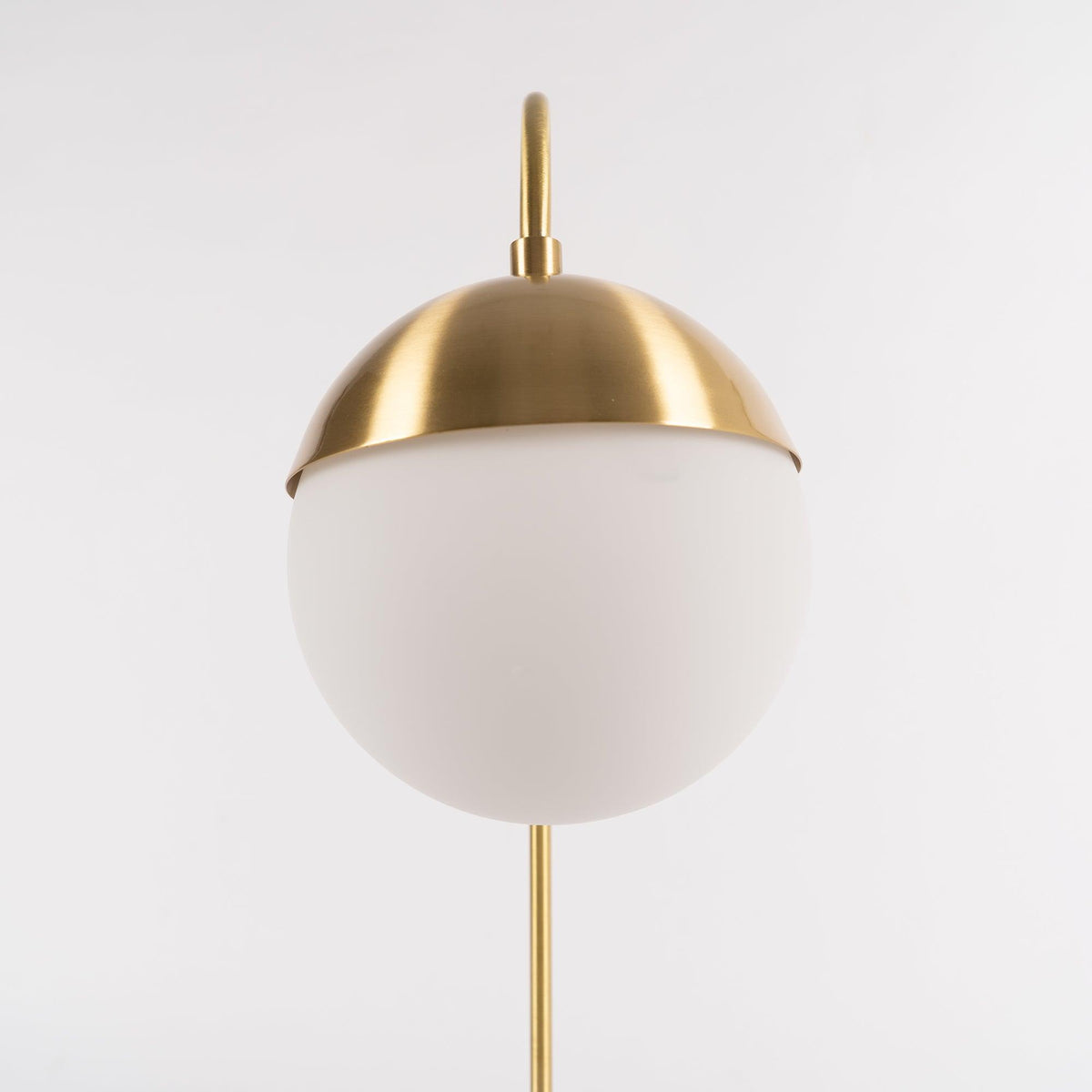 Irenas Light Luxury Table Lamp