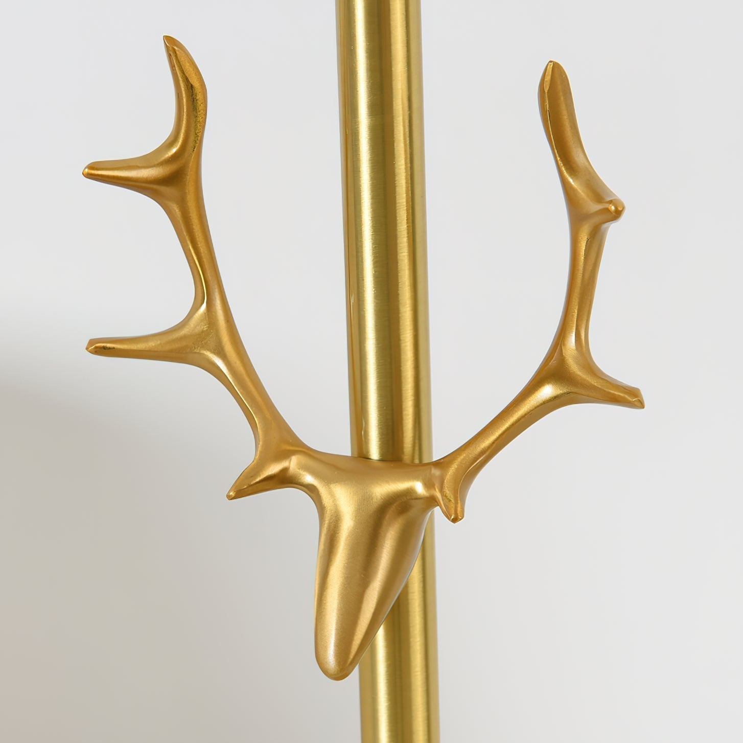 Antler Elegance Brass Table Lamp