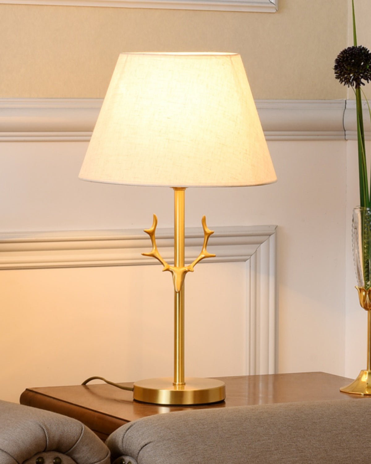 Antler Elegance Brass Table Lamp
