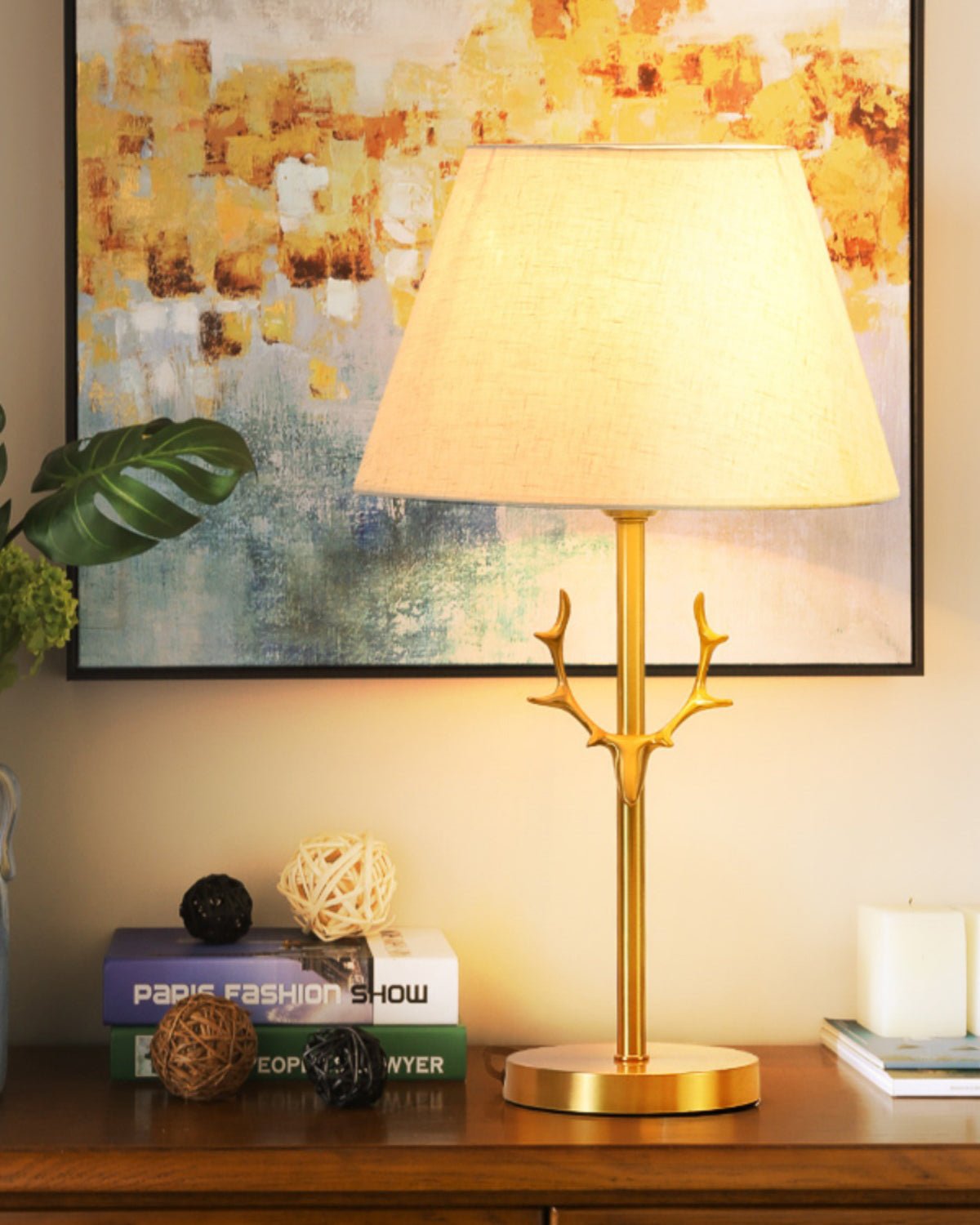 Antler Elegance Brass Table Lamp
