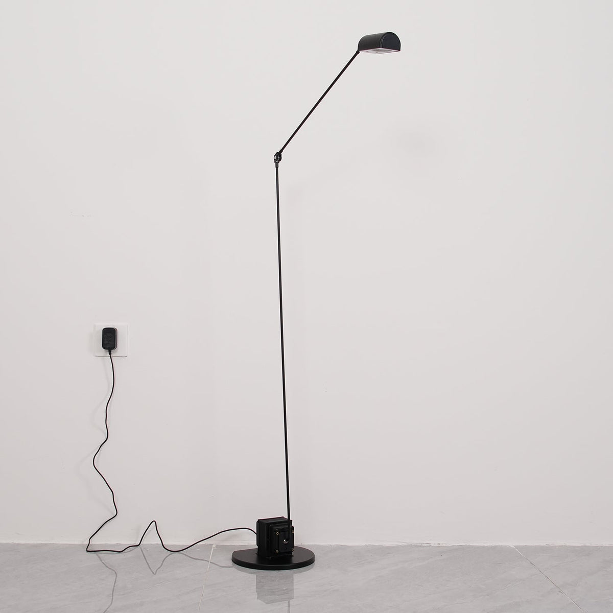 Nerilux Adjustable Floor Lamp