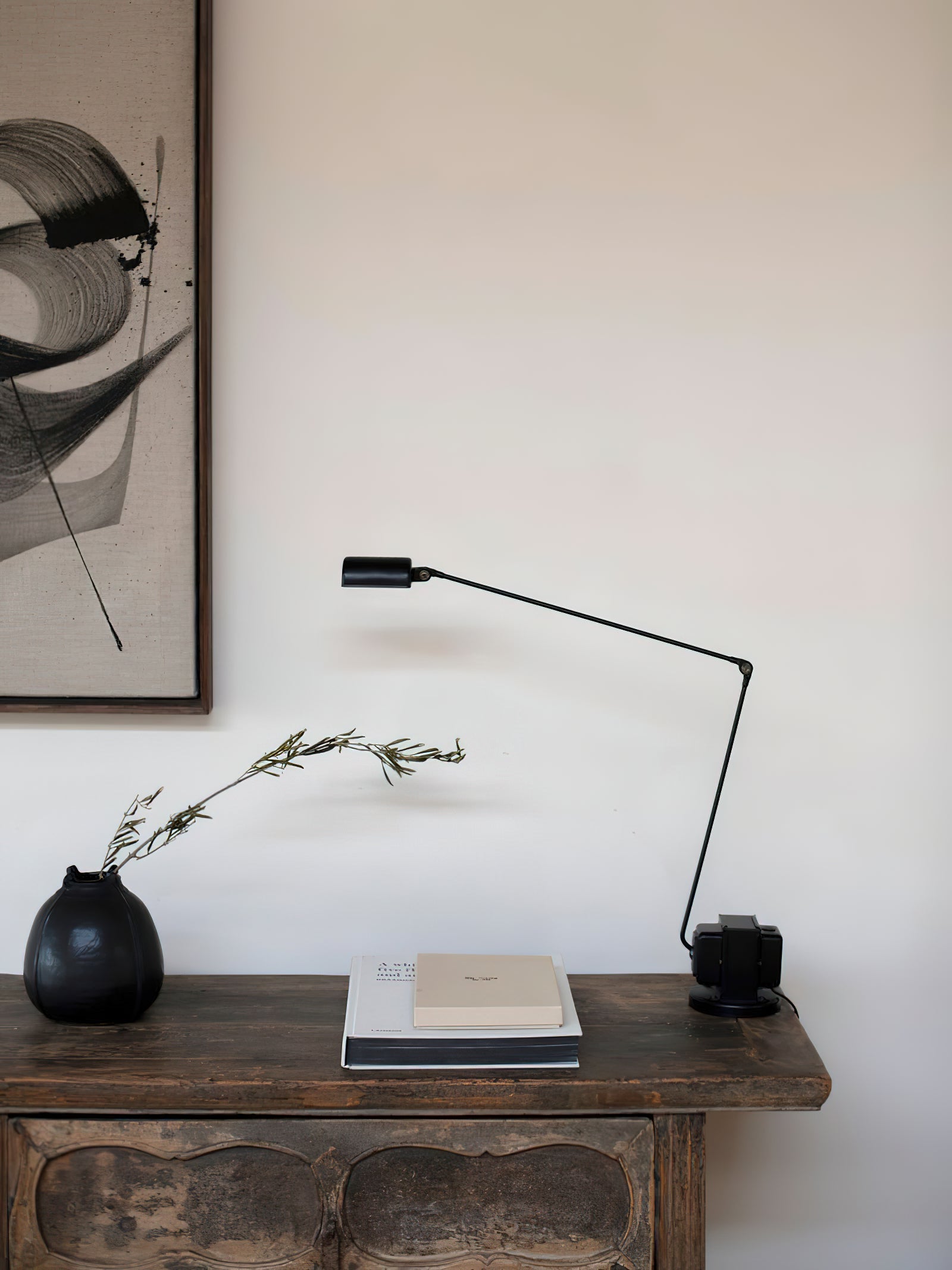 Orvyn Minimalist Table Lamp