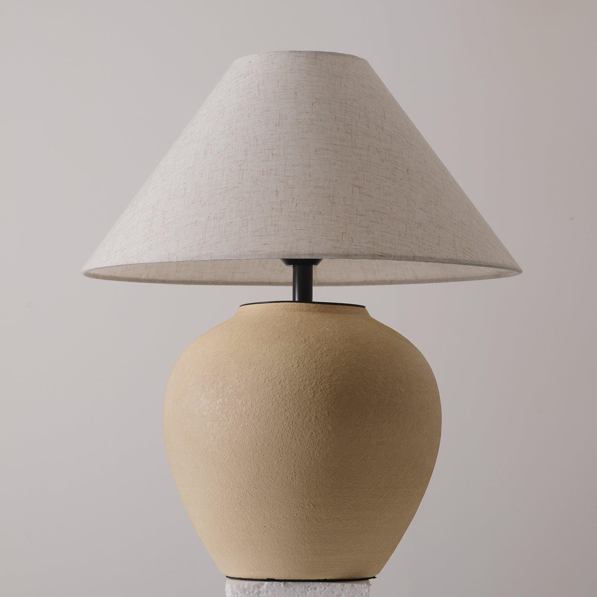 Lumian Fabric Ceramic Rustic Table Lamp