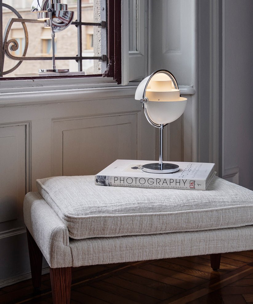 Selanine Modern Table Lamp