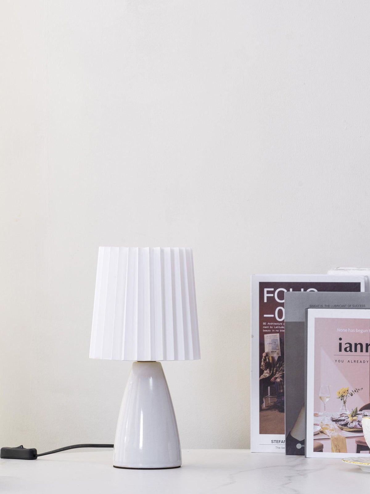 Boko Minimalist Fabric Table Lamp
