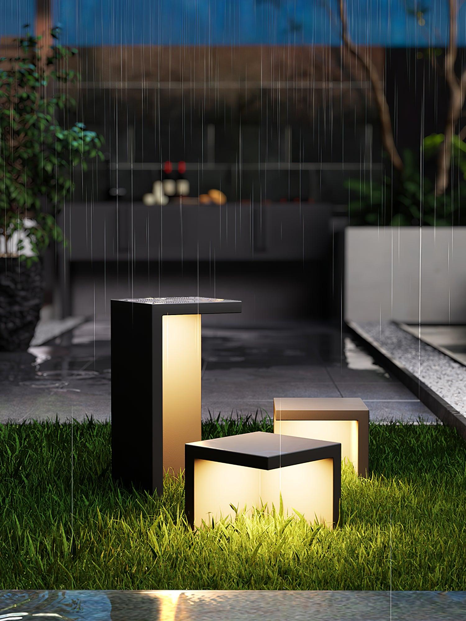 Feriora Modern Steel Table Light