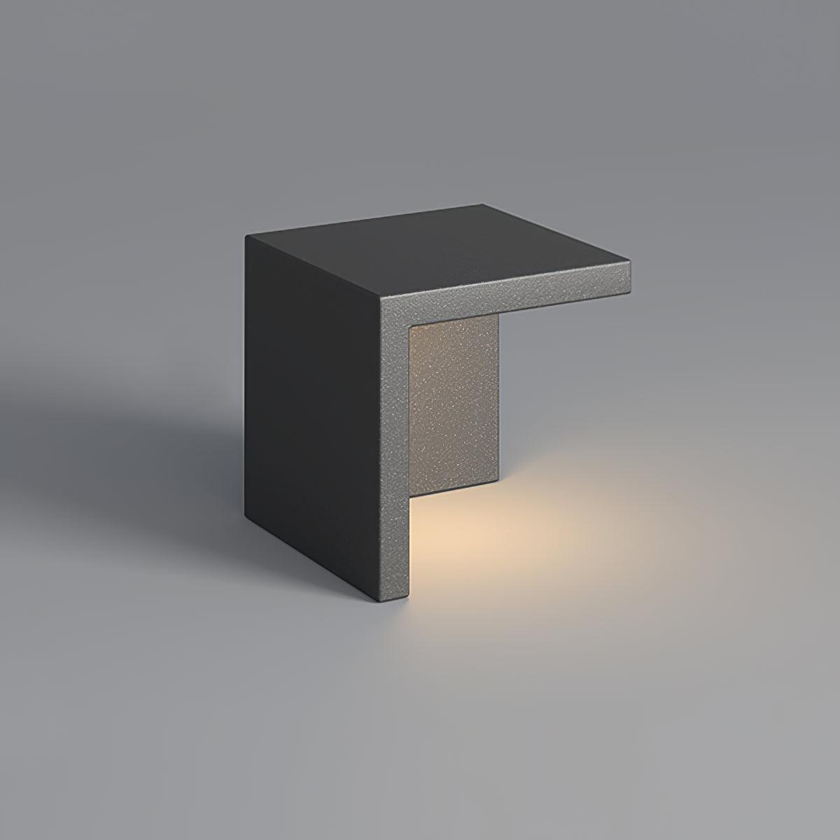 Feriora Modern Steel Table Light