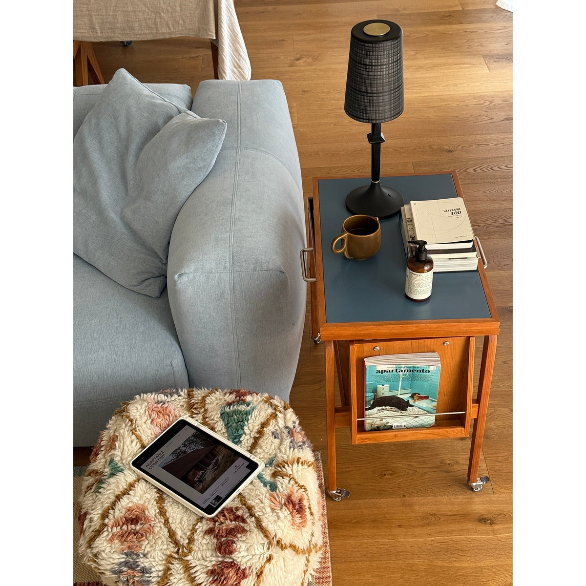 Karma Elvior Iron Table Lamp (Built-in Battery)