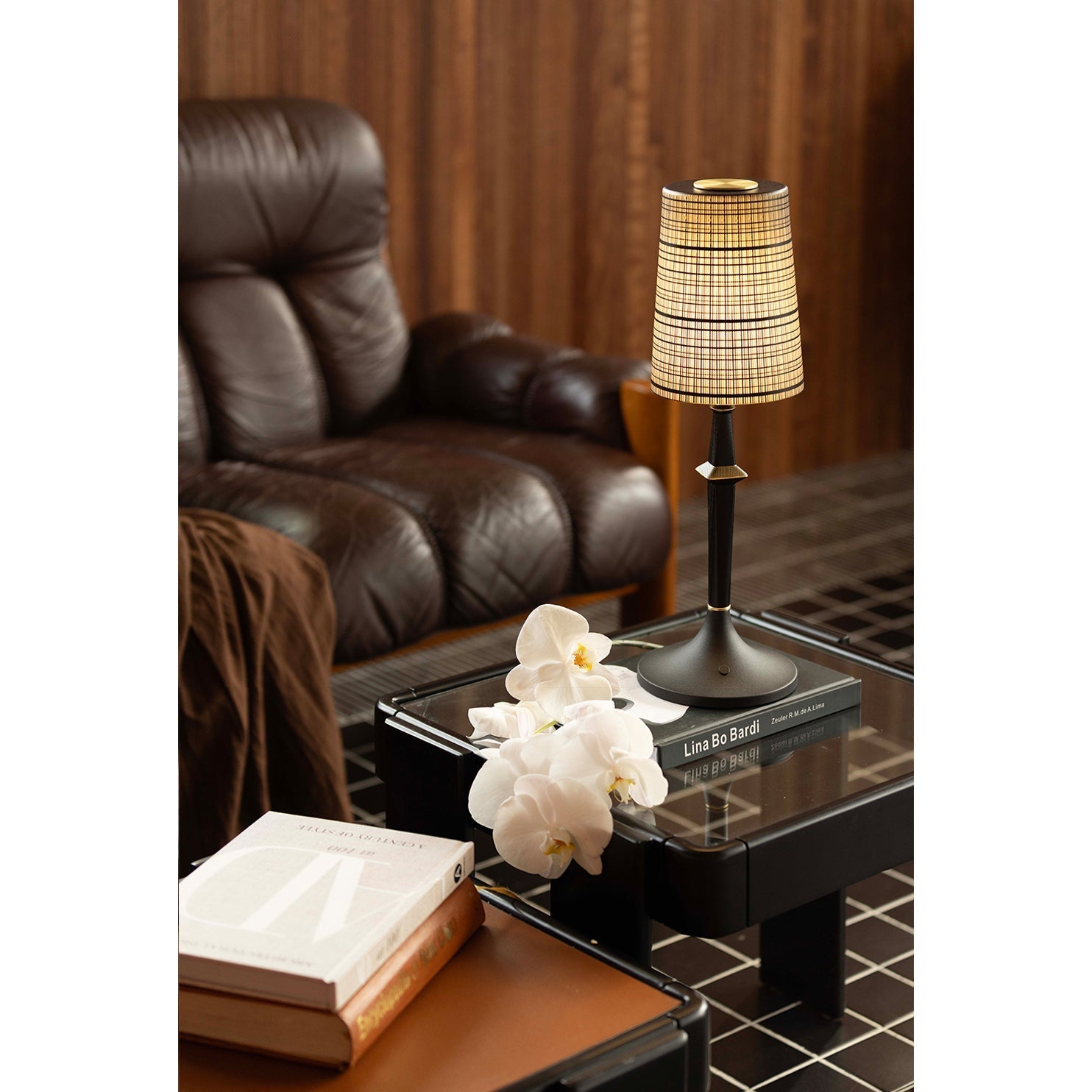 Karma Elvior Iron Table Lamp (Built-in Battery)