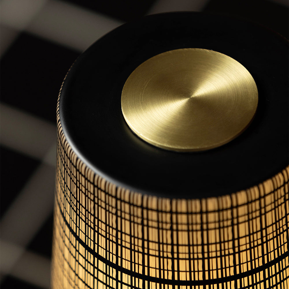 Karma Elvior Iron Table Lamp (Built-in Battery)