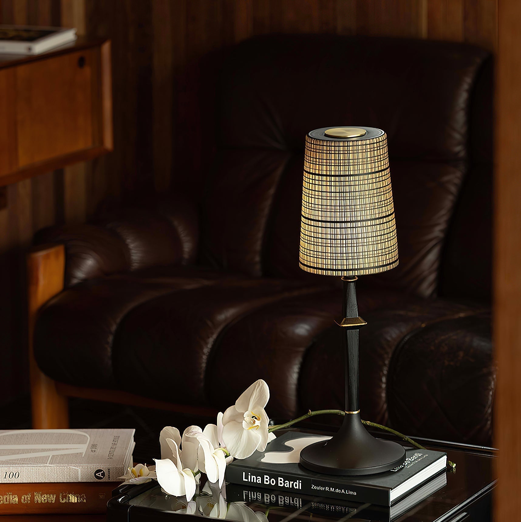 Karma Elvior Iron Table Lamp (Built-in Battery)