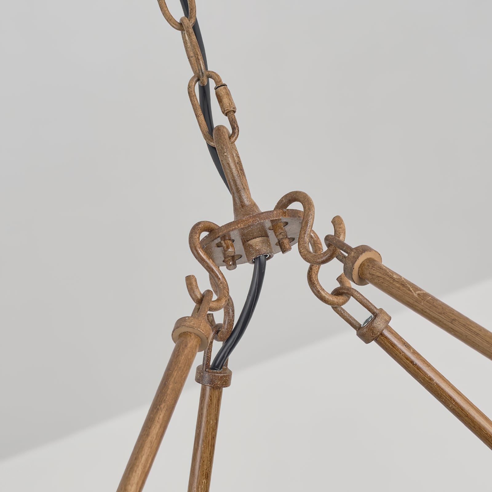 Elaineon Chandelier