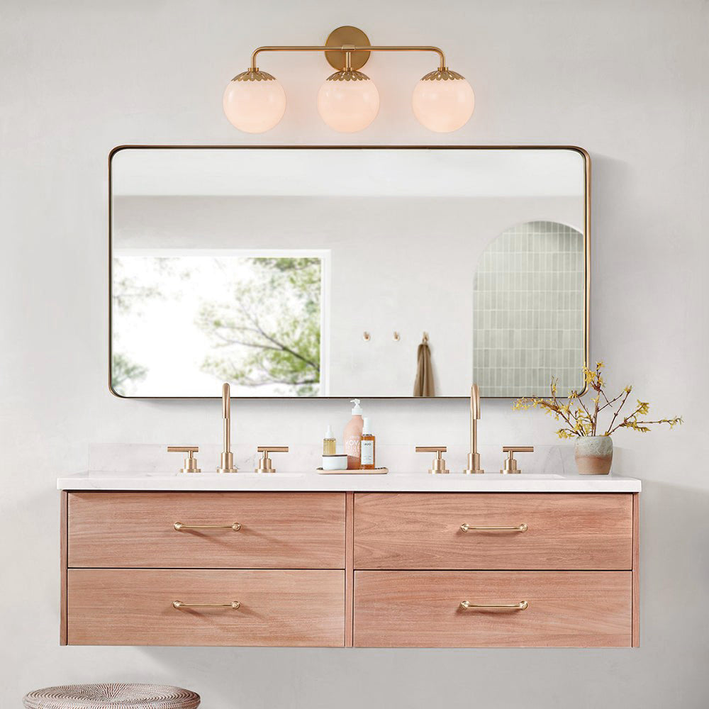 Aveniviella Wall Lamp
