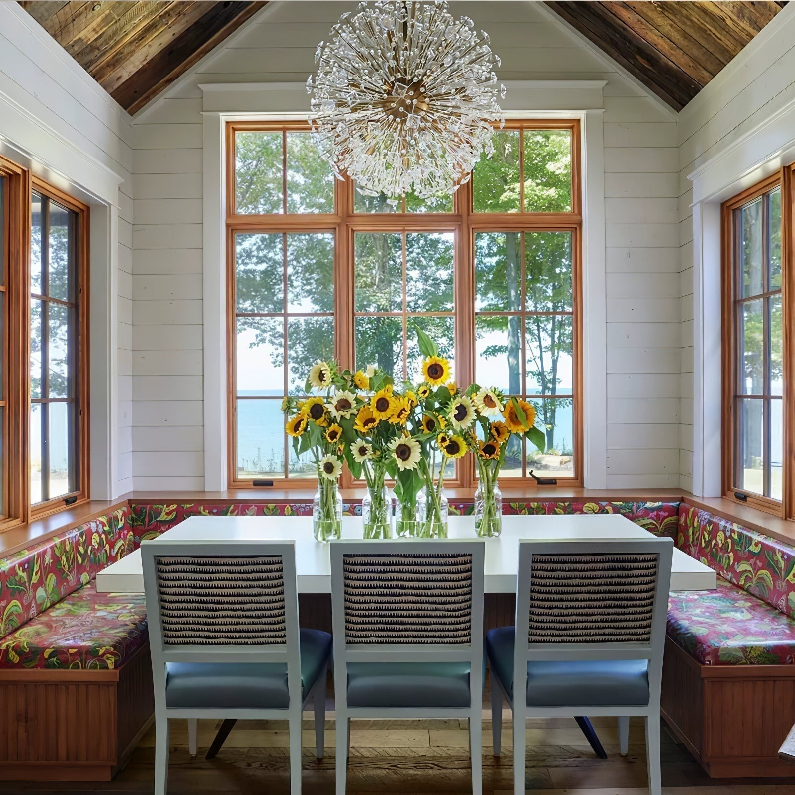 Zene Chandelier Dickinson Gold Crystal Starburst