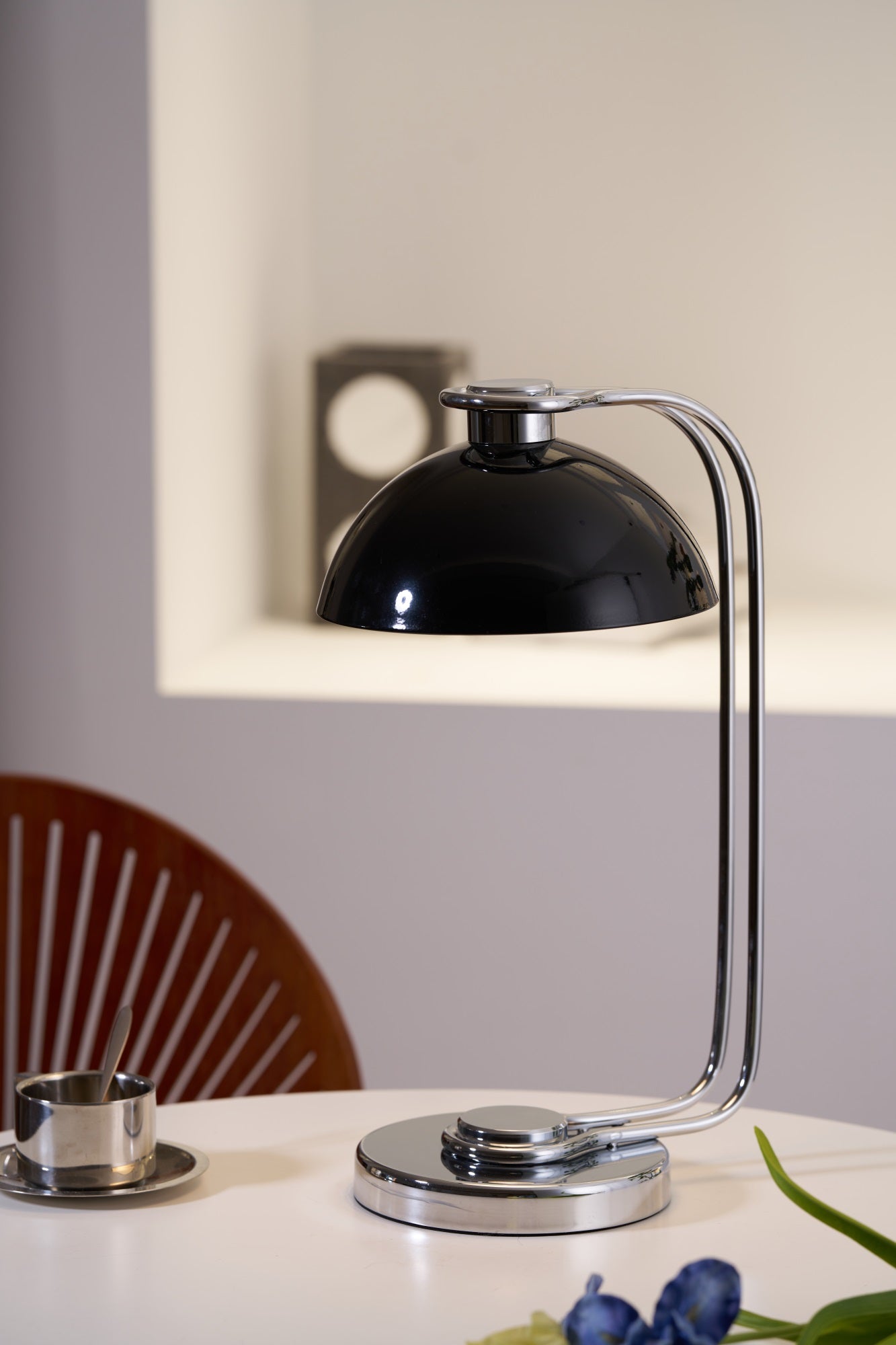 Lucanella Contemporary Acrylic Table lamp