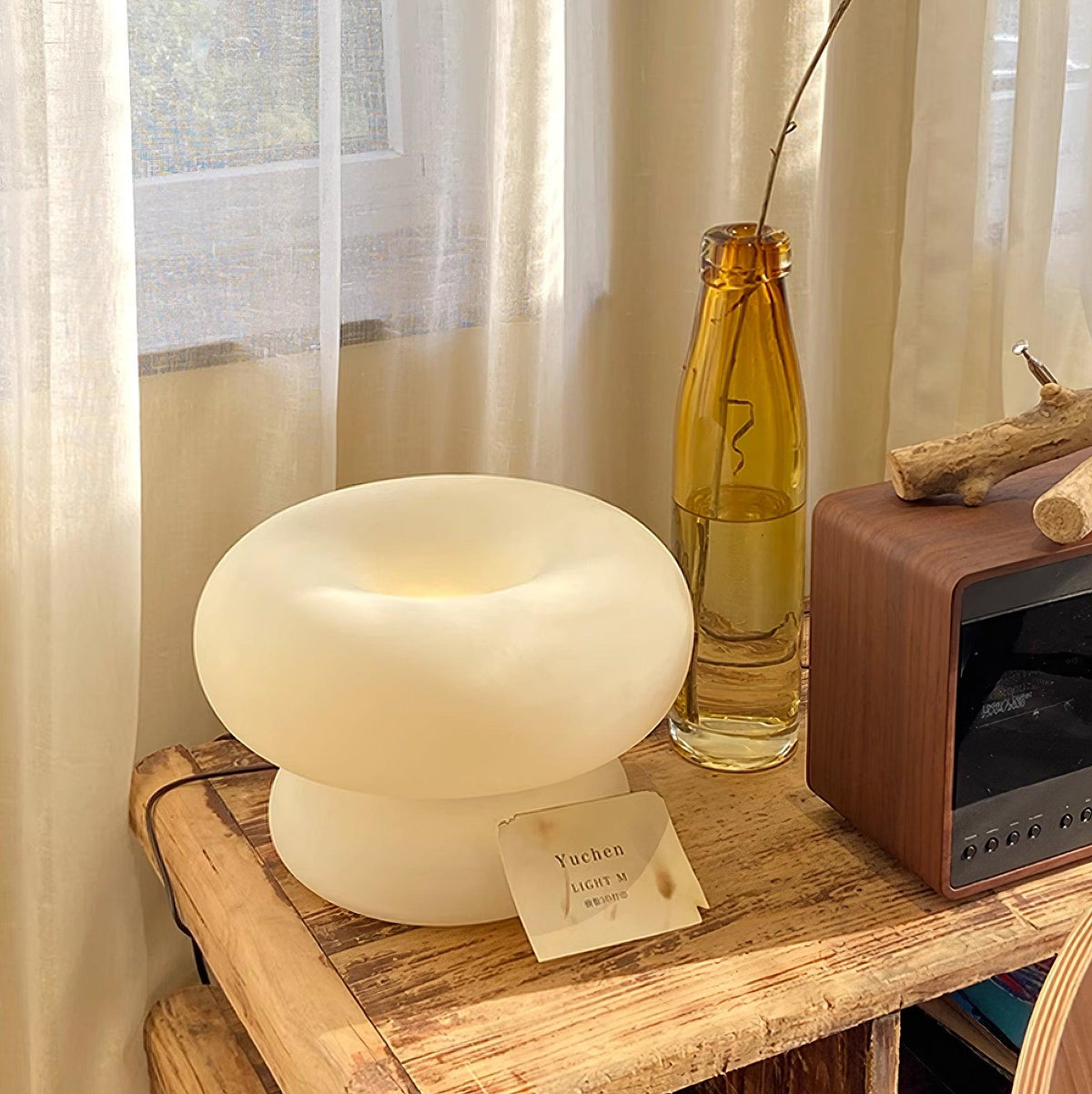 Liorirette Glass Contemporary Table Lamp