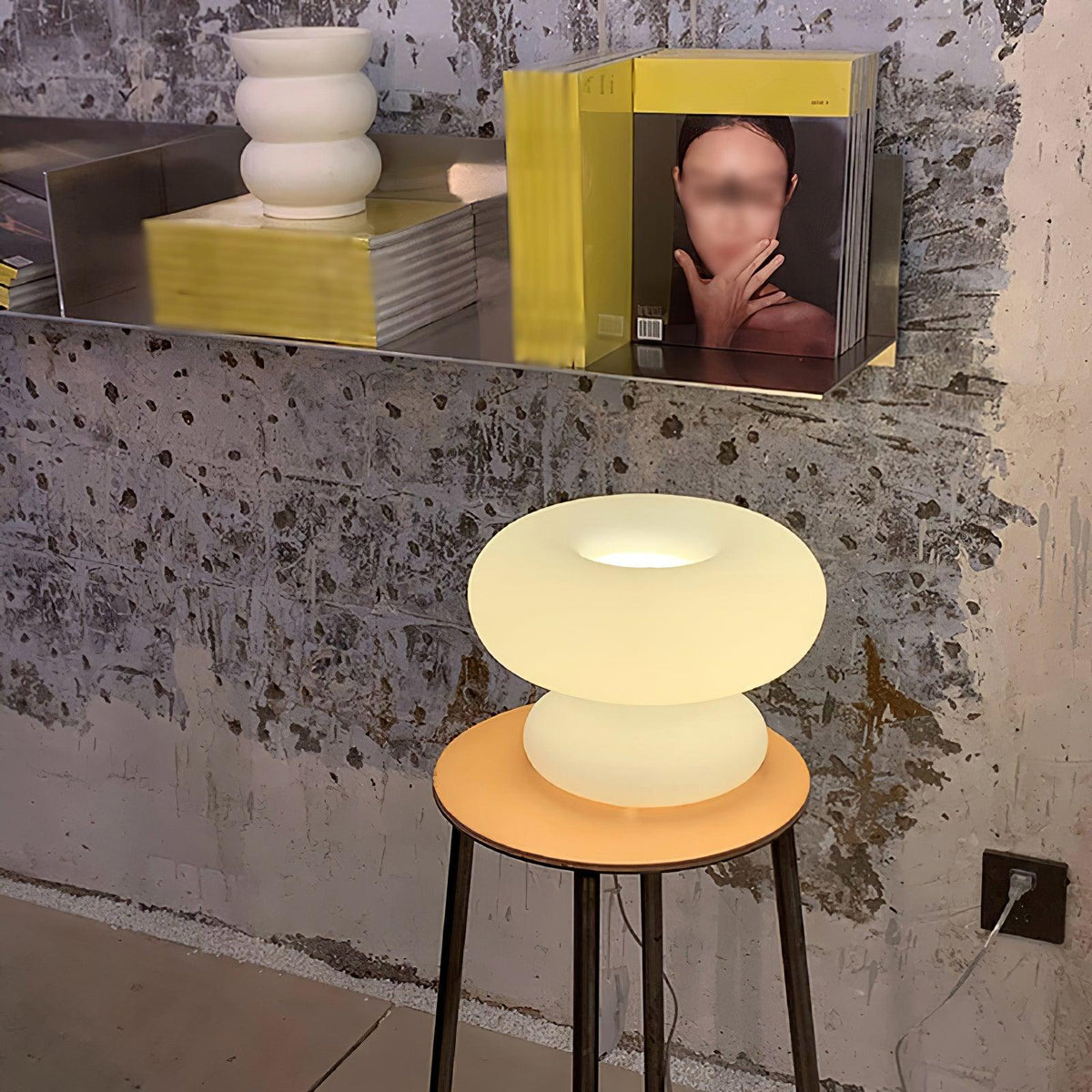 Liorirette Glass Contemporary Table Lamp
