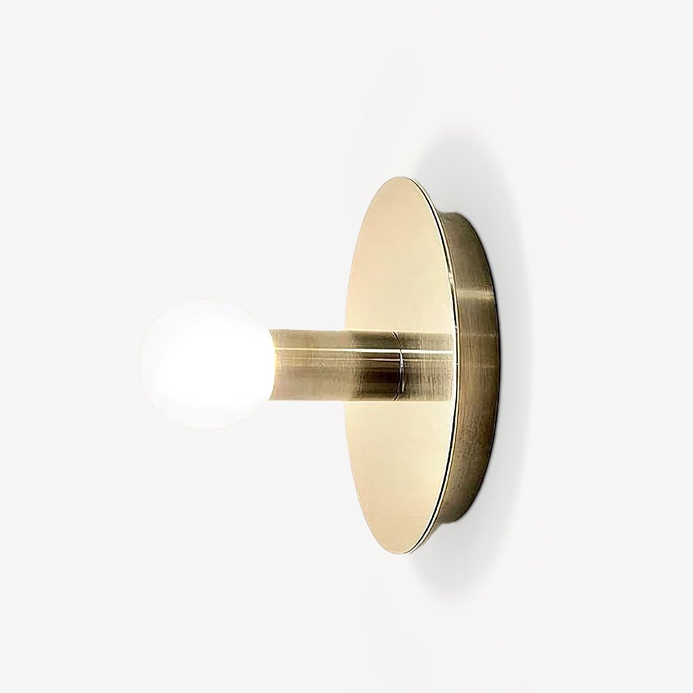 Soluise Wall Lamp Brass Bulb