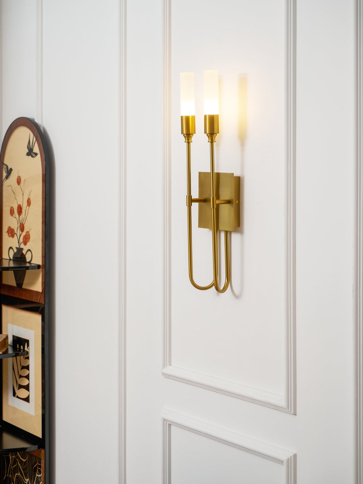 Silverstone Double Arrow Indoor Wall Light