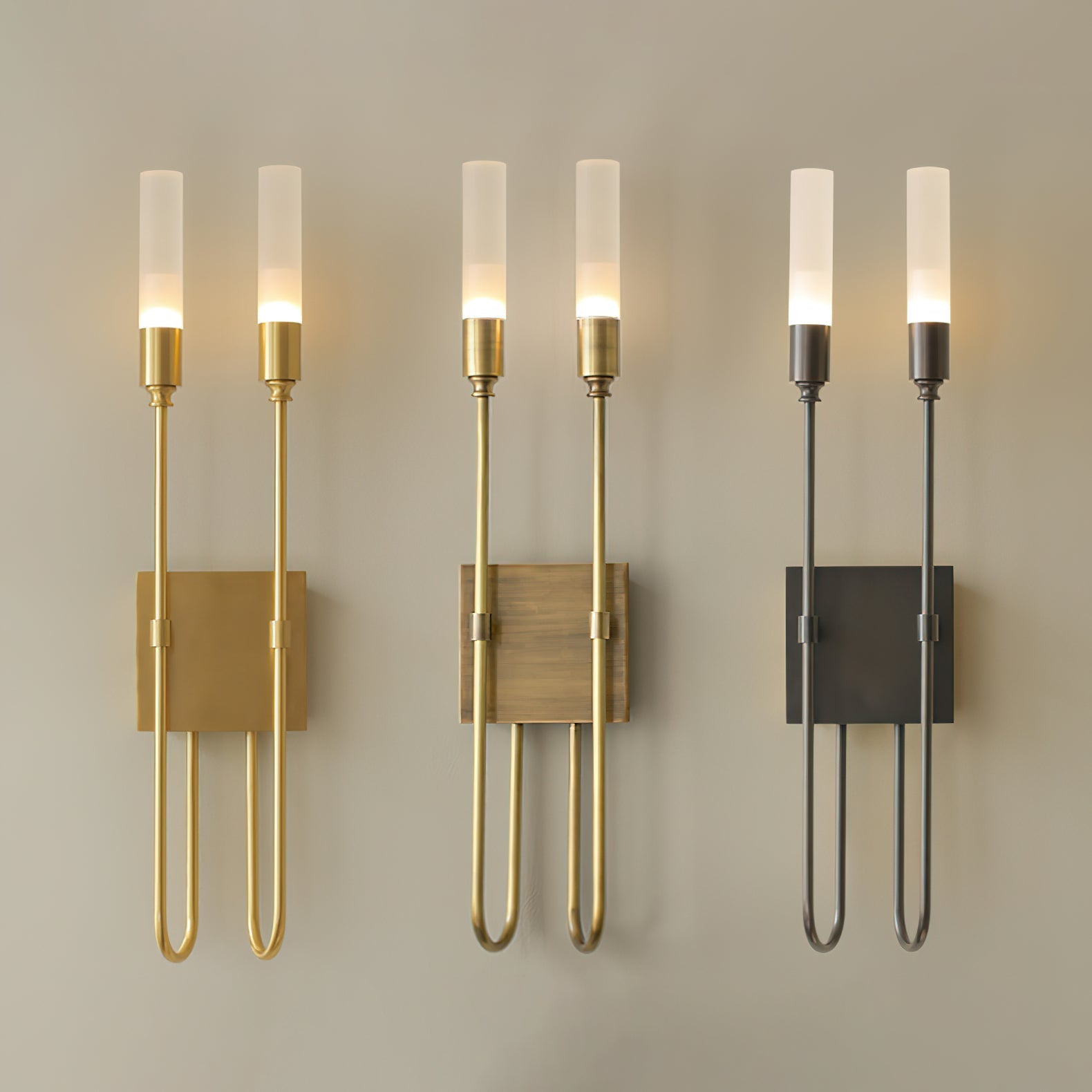 Silverstone Double Arrow Indoor Wall Light