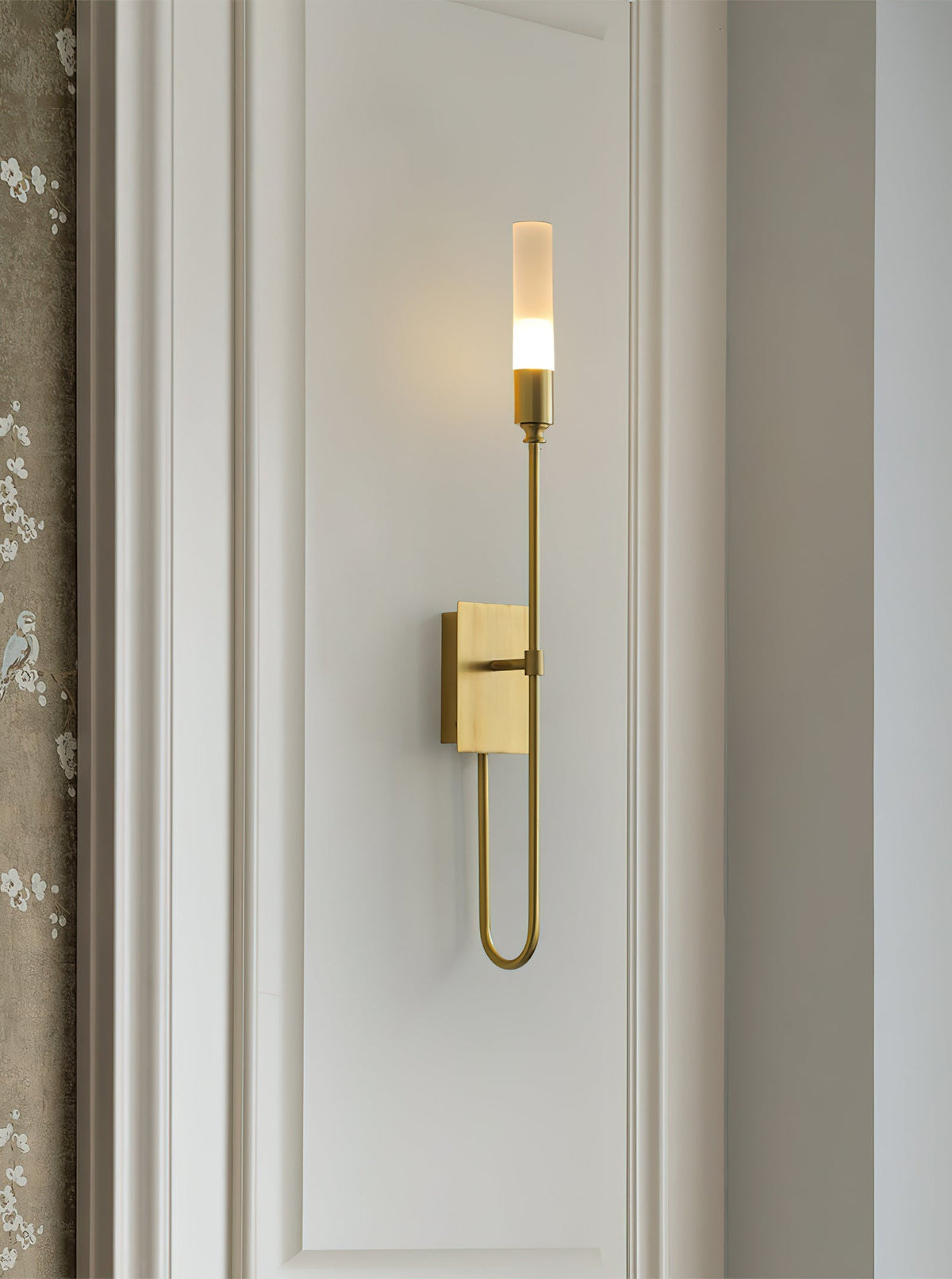 Silverstone Double Arrow Indoor Wall Light