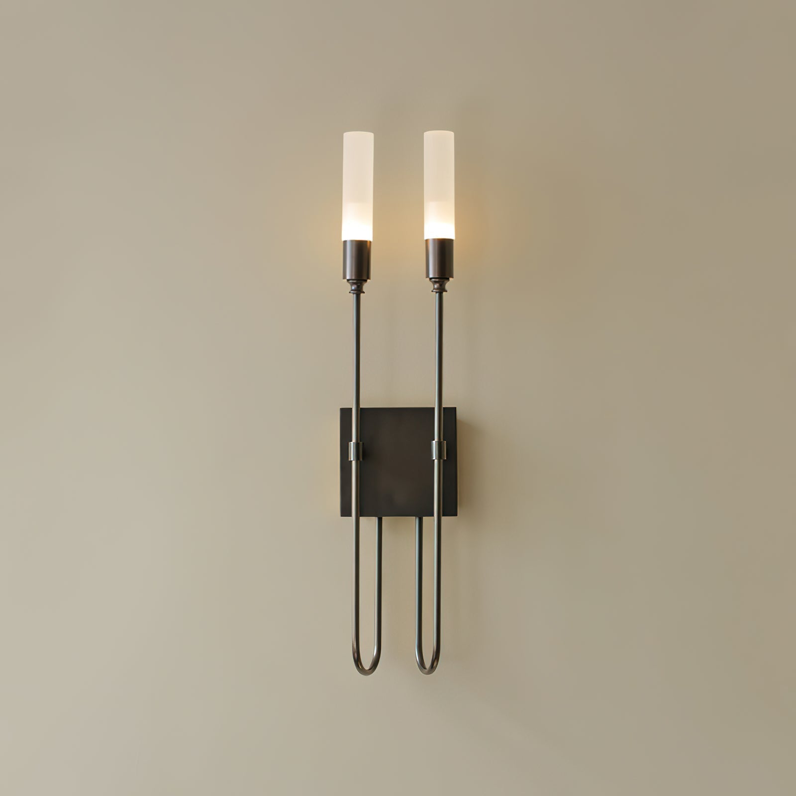 Silverstone Double Arrow Indoor Wall Light