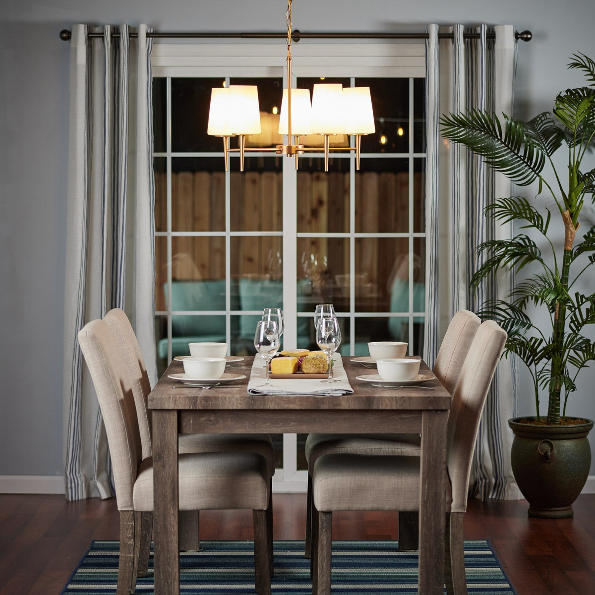 Soreleon Chandelier
