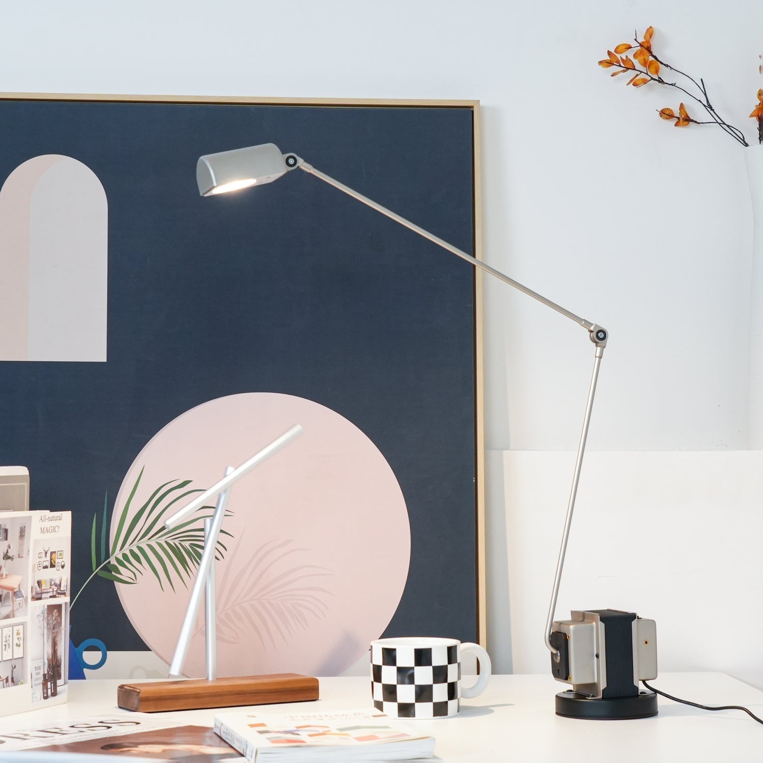 Orvyn Minimalist Table Lamp