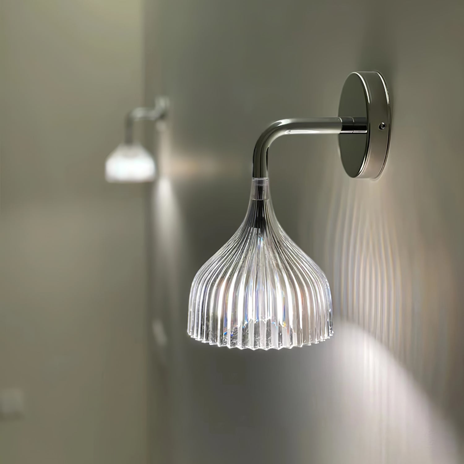 Aurzorus Modern Minimalist Plastic Wall Lamp