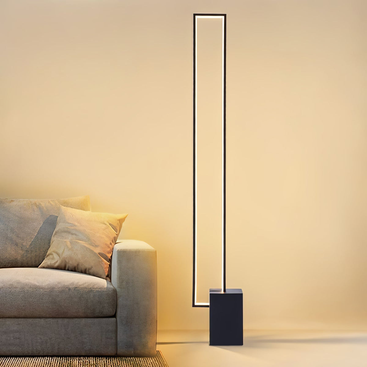 Keloza Aluminum Floor Lamp