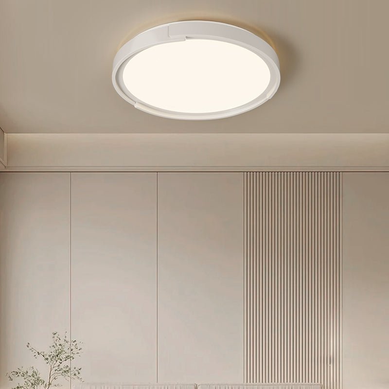 Ovene Edge Minimalist Ceiling Light