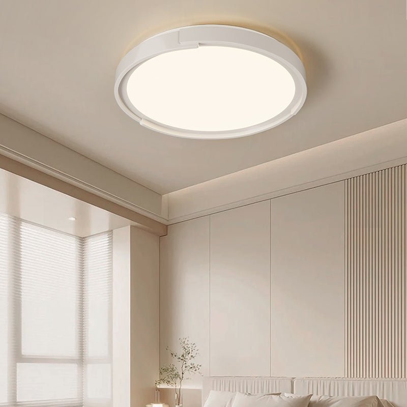 Ovene Edge Minimalist Ceiling Light