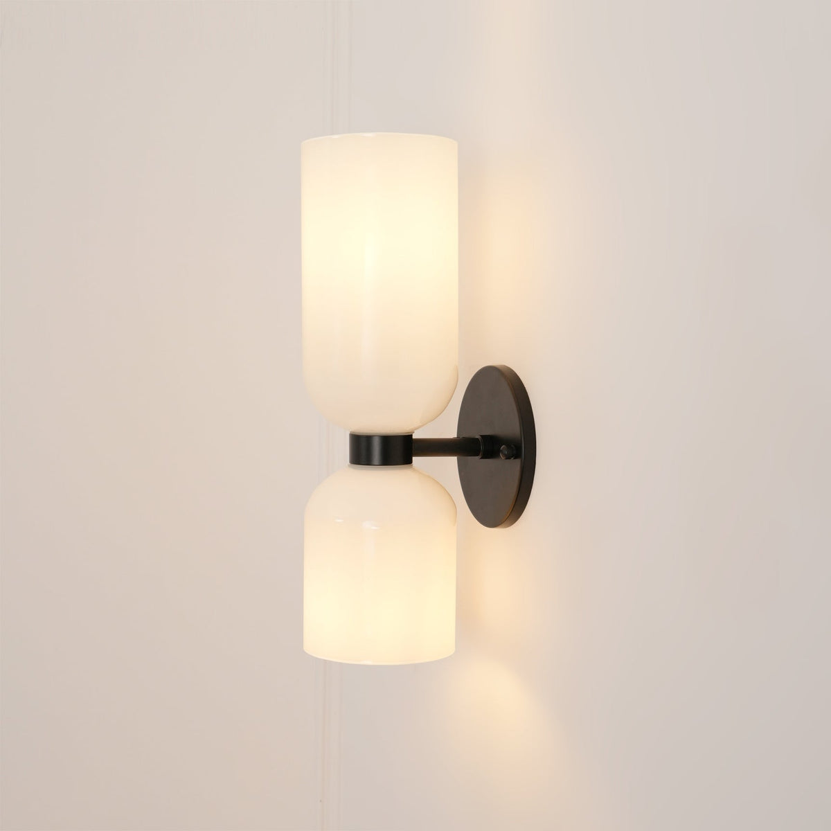 Zildes Nordic Art Plug-In Glass Wall Lamp