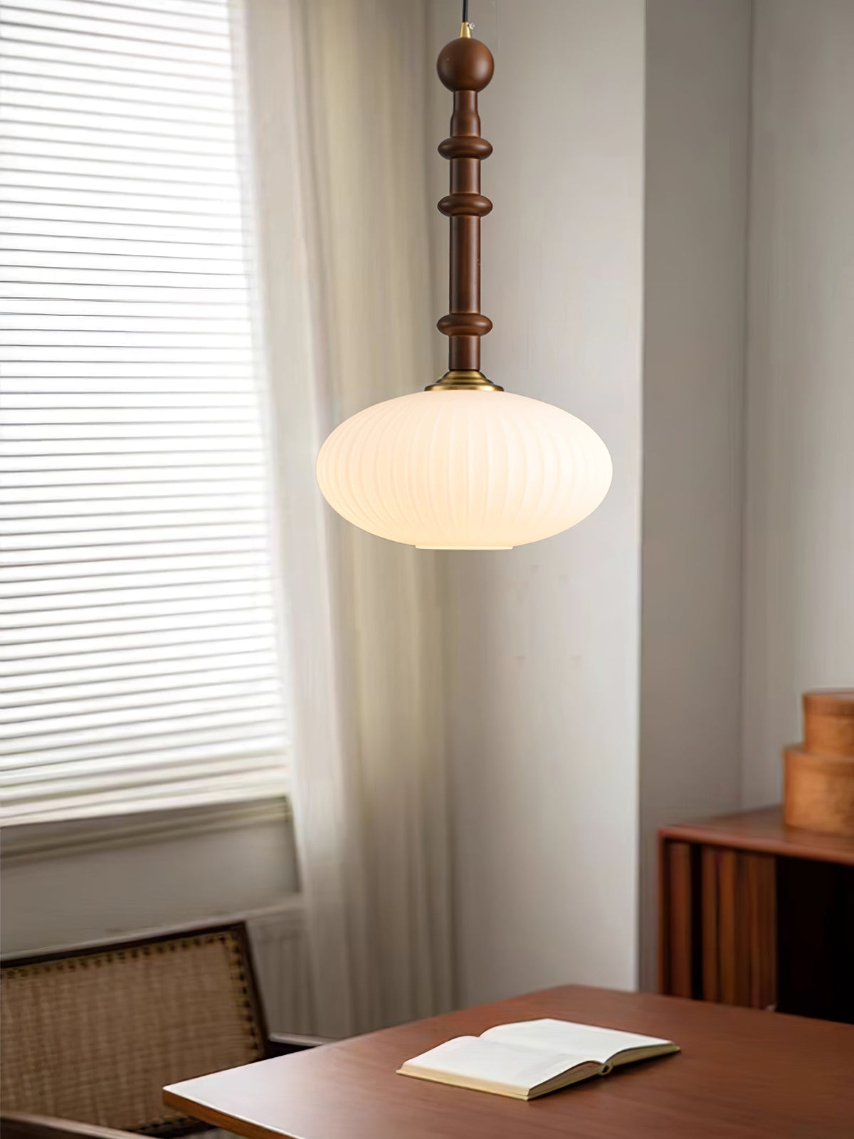 Iliror Traditional Art Wood Glass Pendant Light