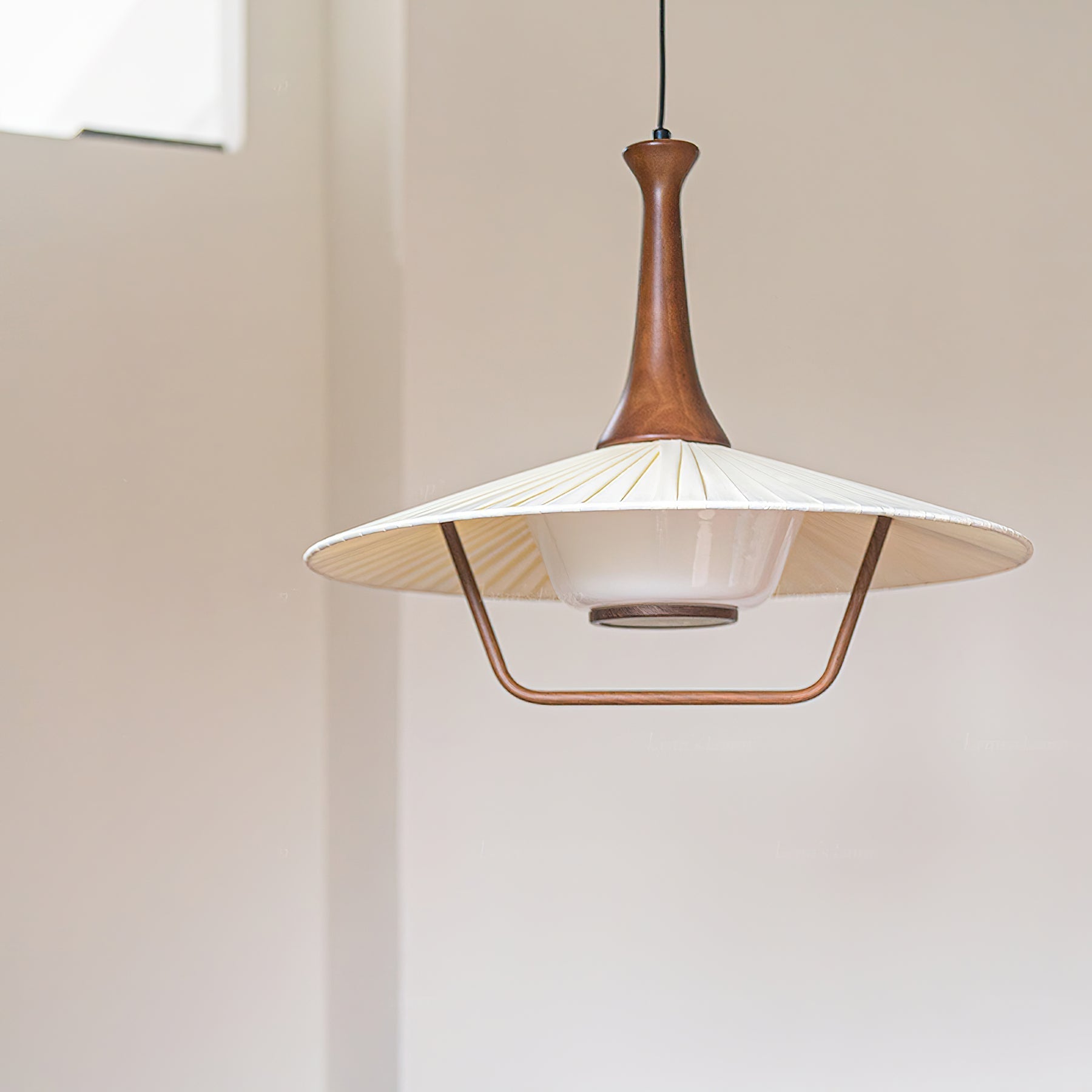 Mydorisra Traditional Classic Fabric Wood Pendant Lamp