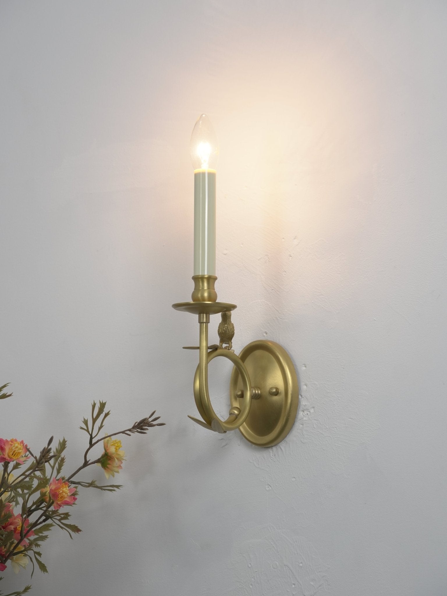 Jexdo Brass Elegant Wall Lamp
